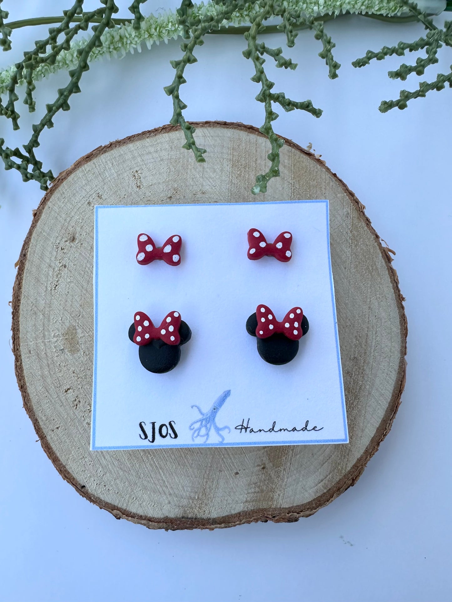 Miss Mouse Stud 2 pack