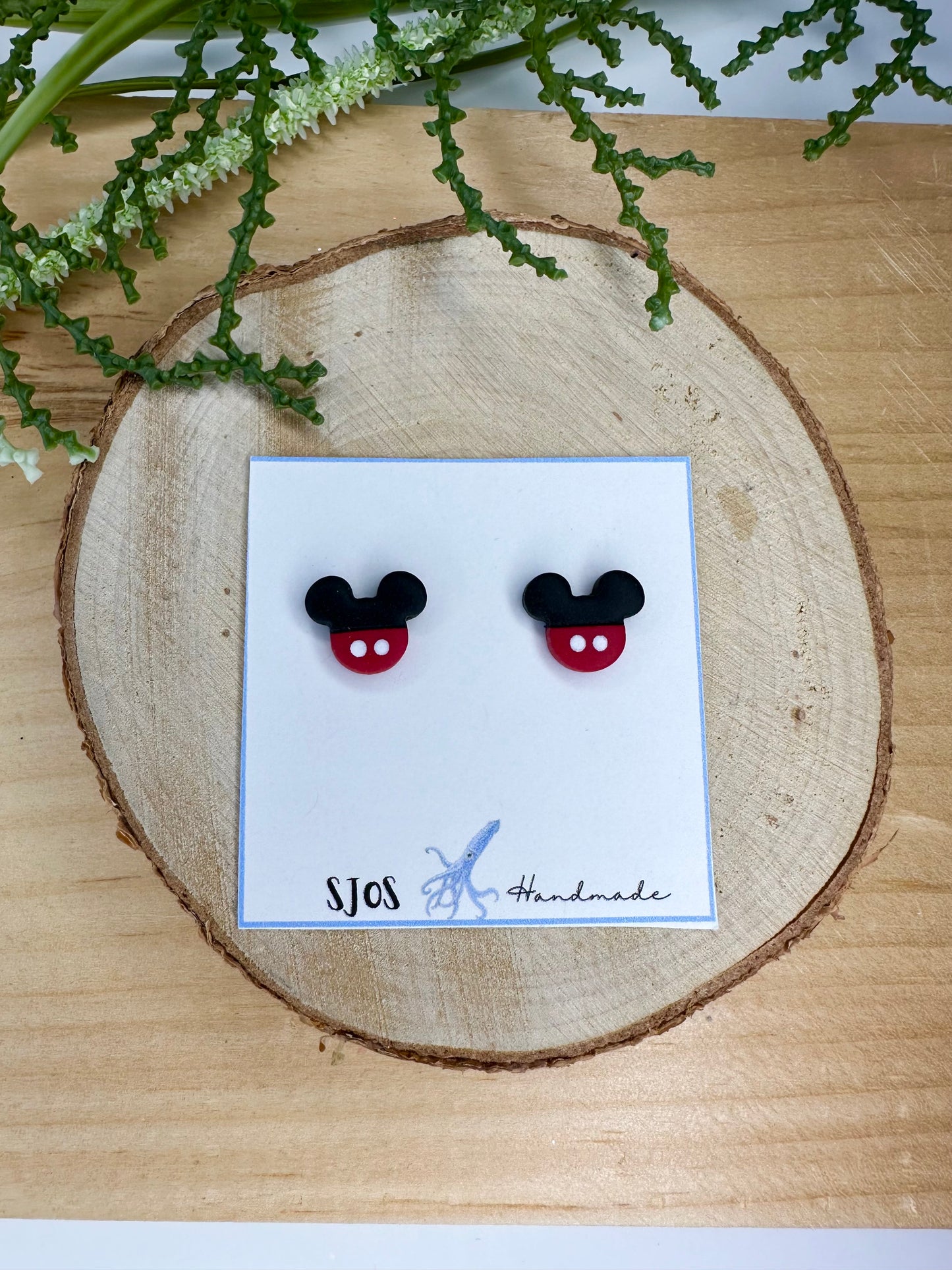 Favorite Mouse Stud
