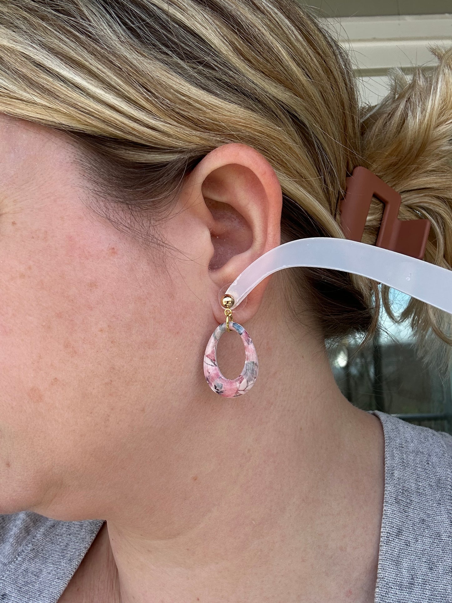 Floral Small Teardrop Dangle