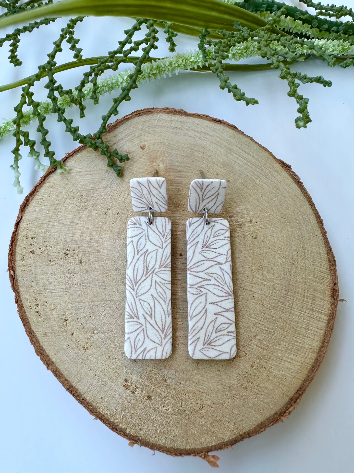 Floral Rectangle Dangle