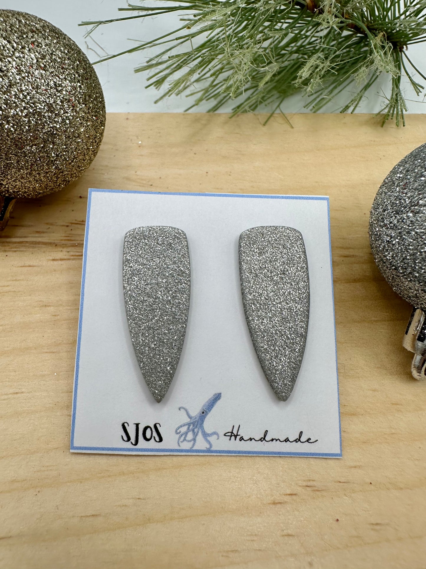 Dagger Stud- Holiday