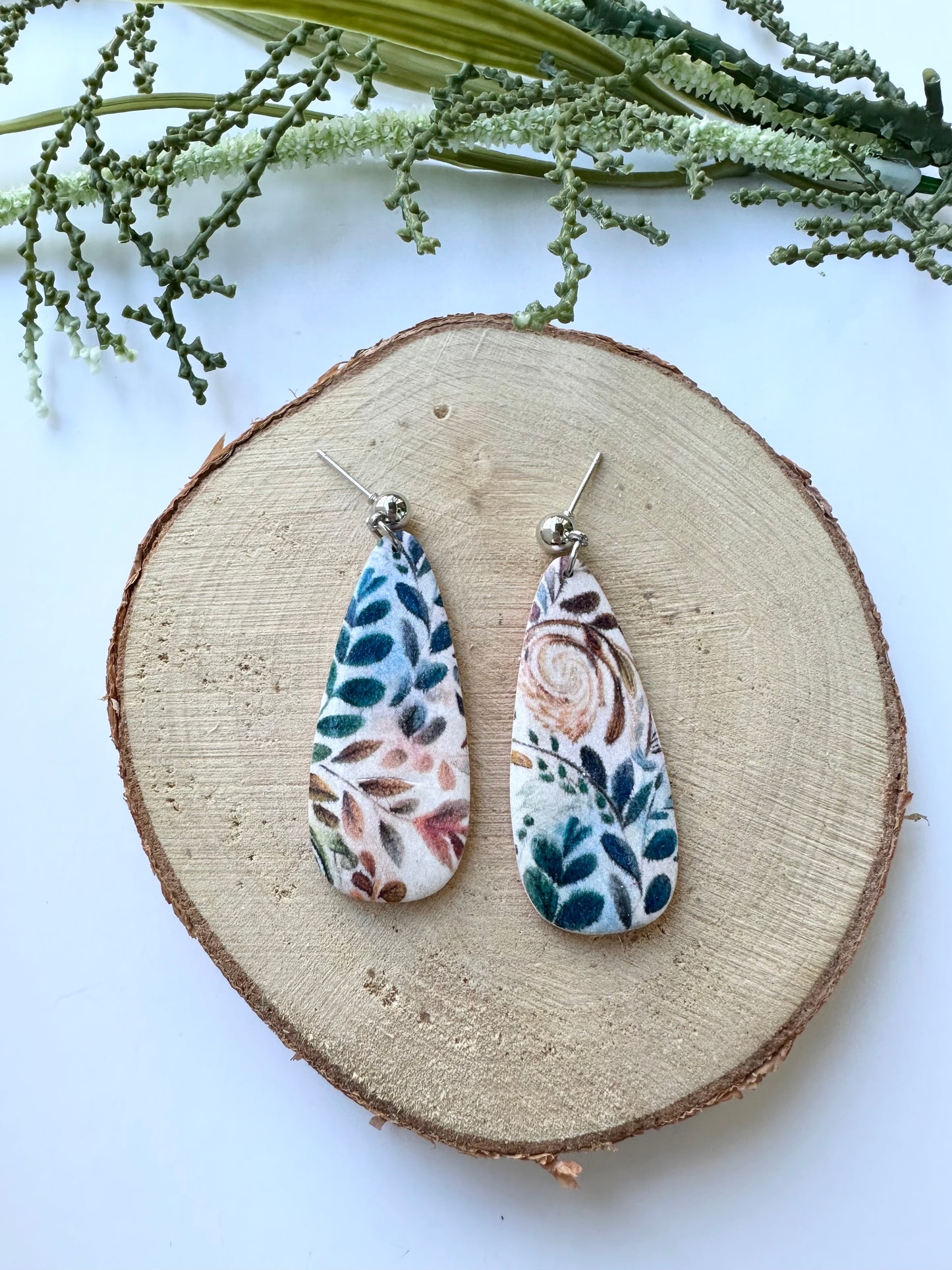 Fall Teardrop Dangle