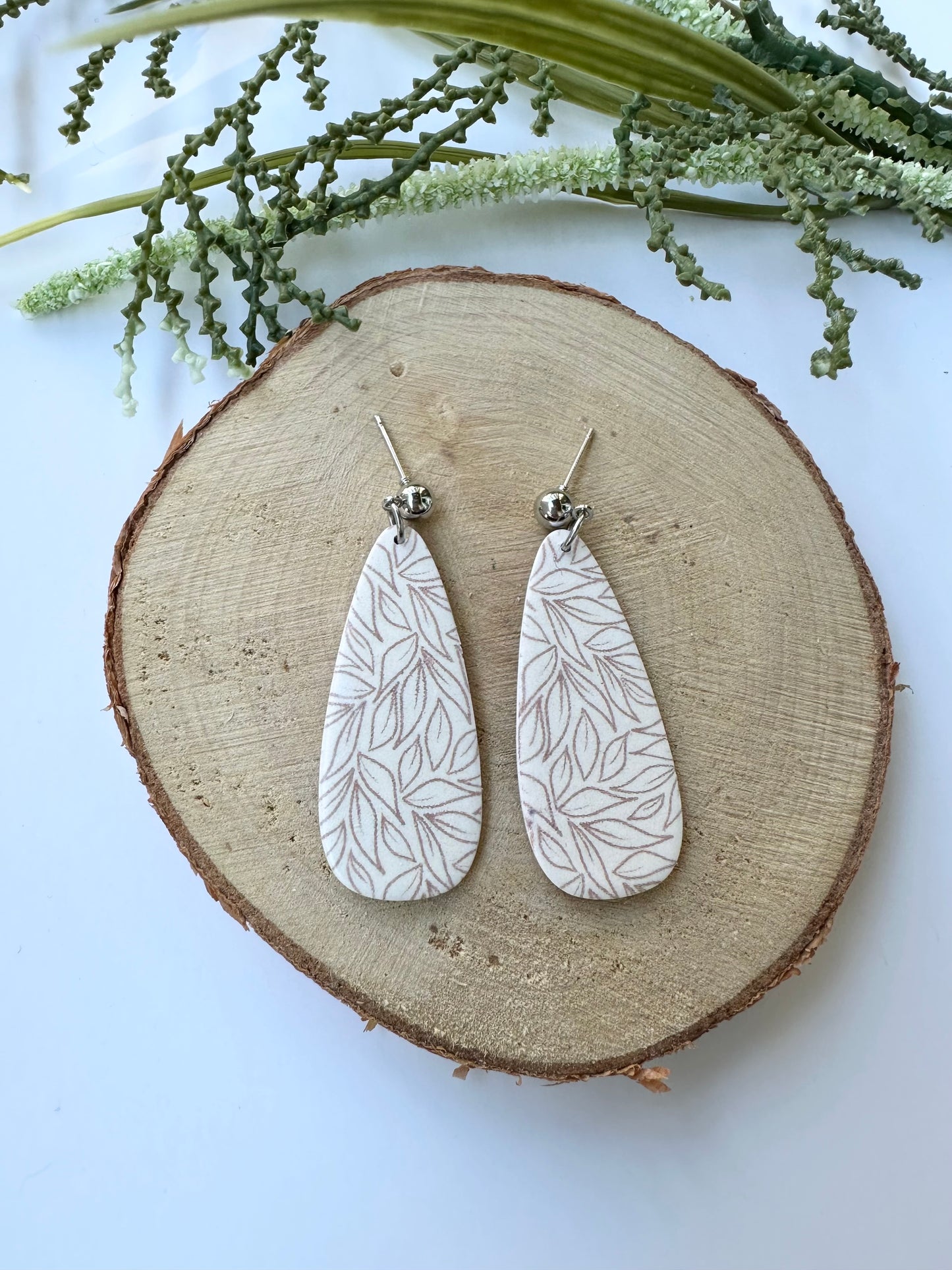 Fall Teardrop Dangle