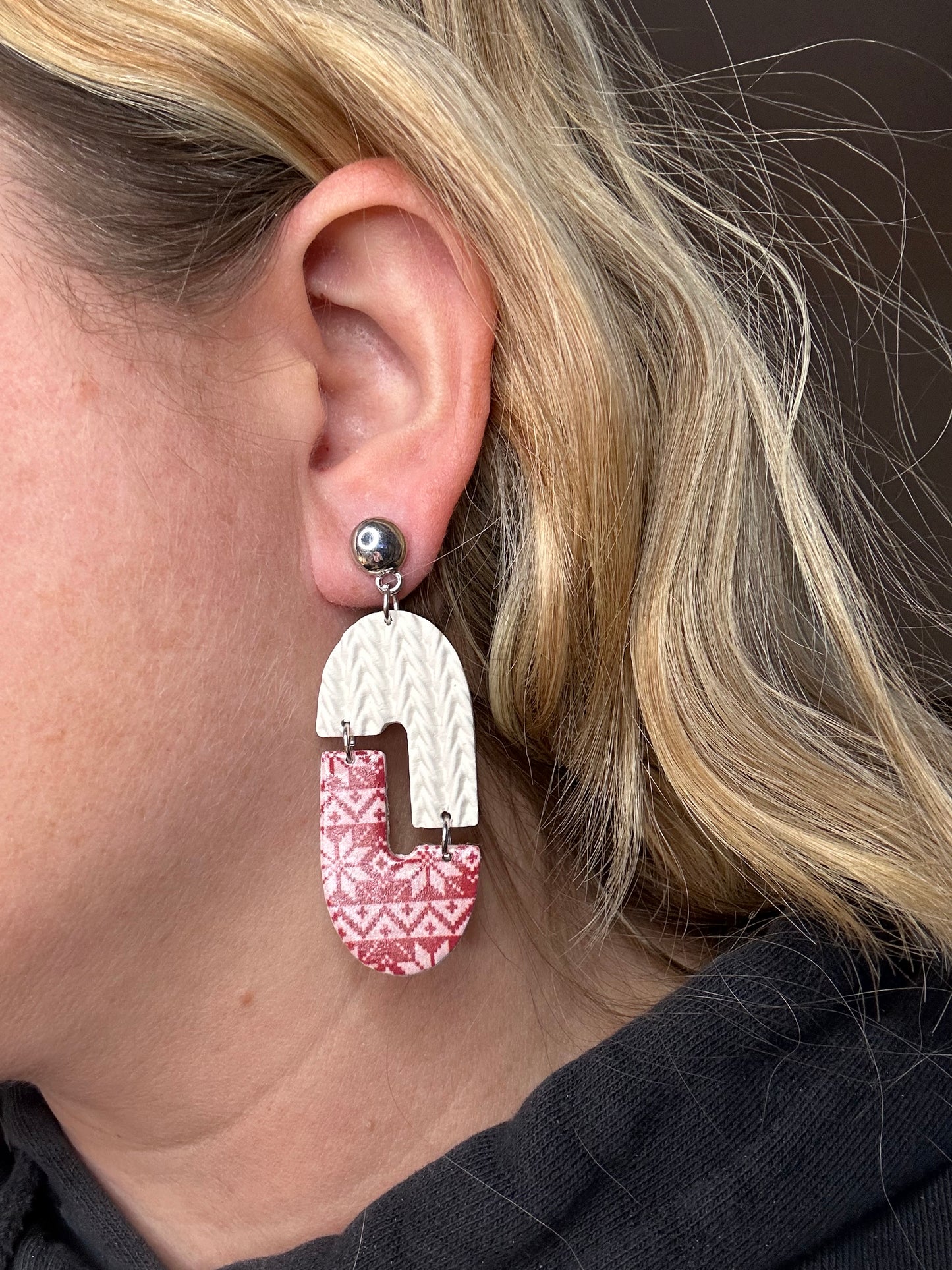 Pill-Shape Holiday Dangle