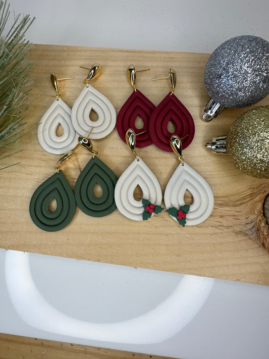 Holiday Teardrop