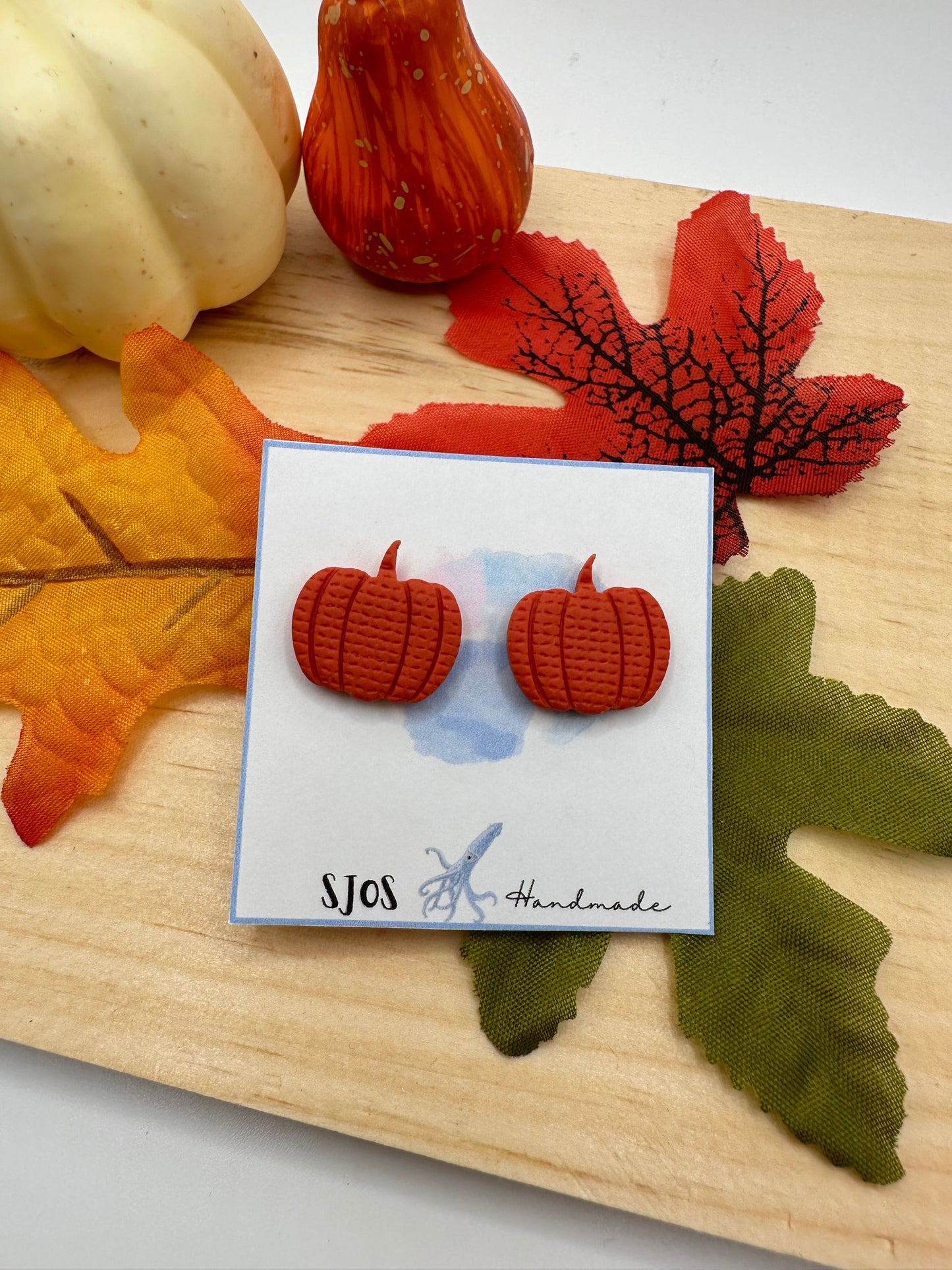 Pumpkin Stud