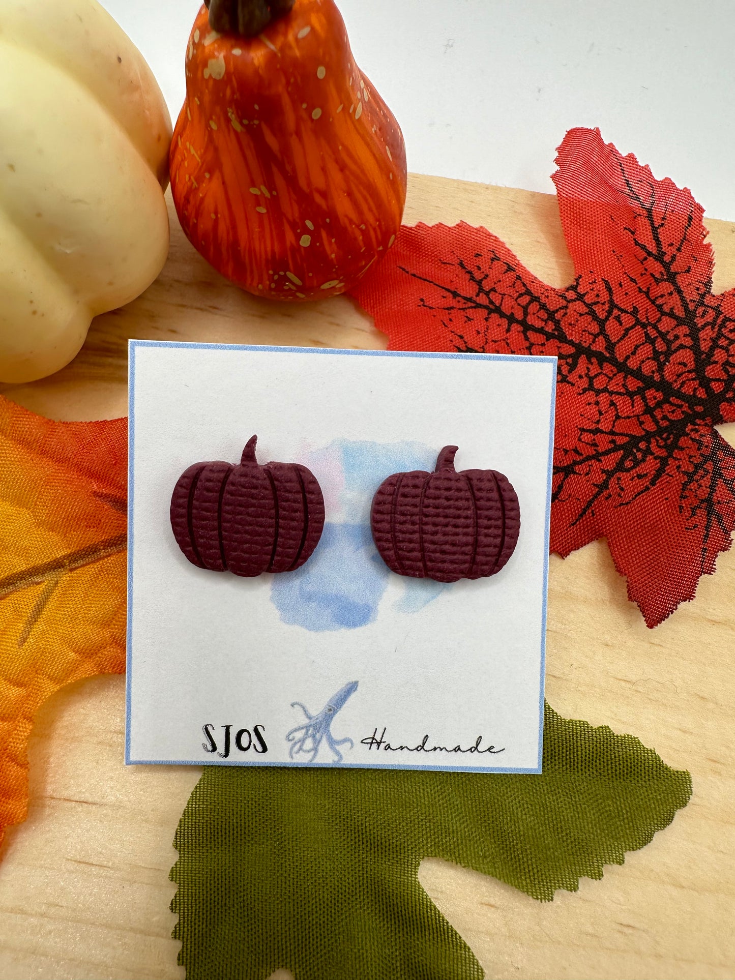 Pumpkin Stud