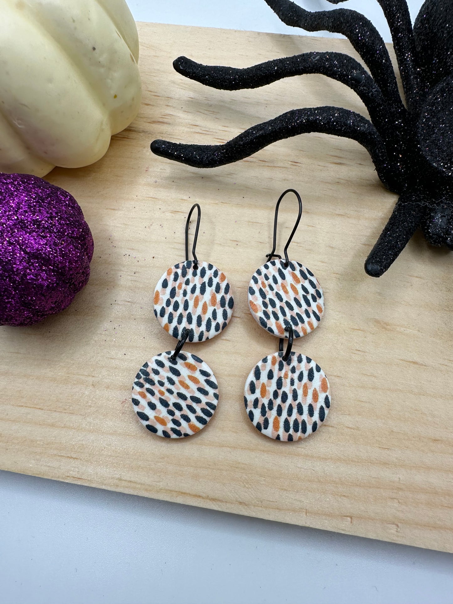 Two Circle Dangle- Halloween