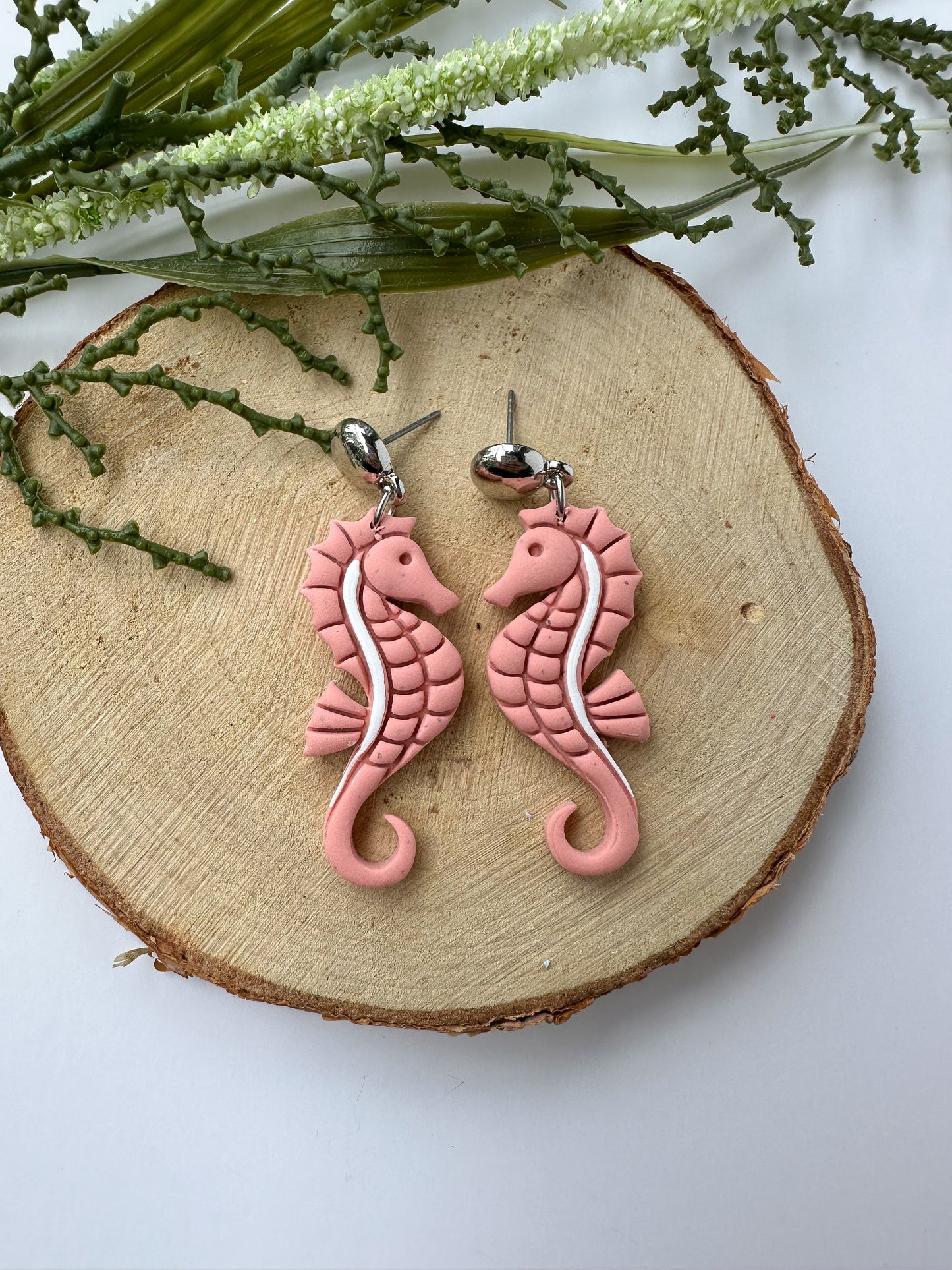 Seahorse Dangle